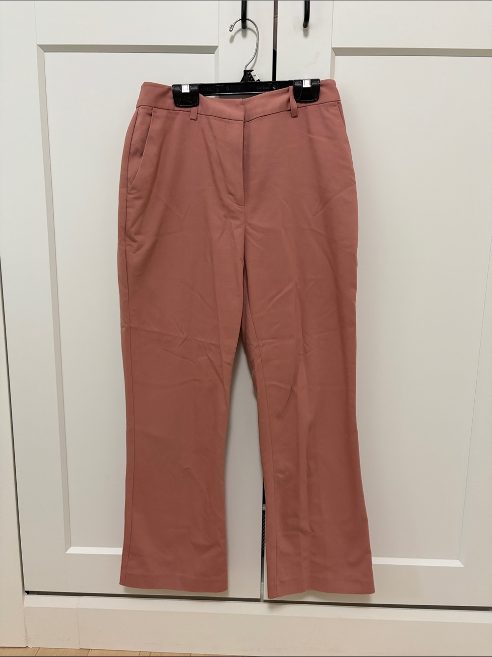 Tailored Straight-Leg Trousers in Dusty Rose